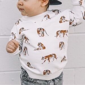 Trilogy Design White Tiger Print Sweatshirt